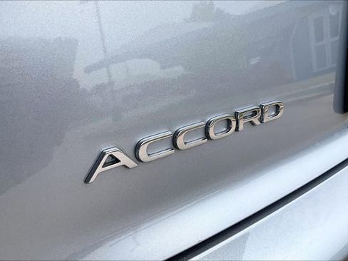 Used 2024 Honda Accord Sport image 31