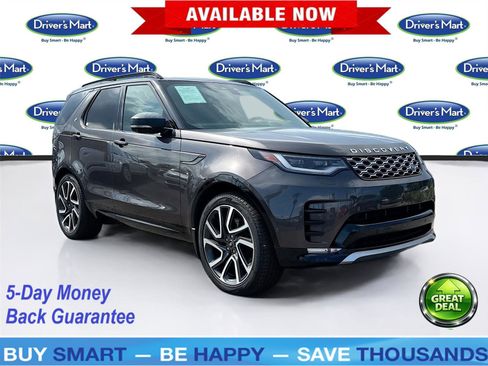 Used 2024 Land Rover Discovery Metropolitan Edition AWD/4WD image 1