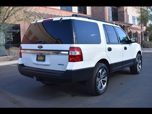 Used 2017 Ford Expedition XL AWD/4WD image 7