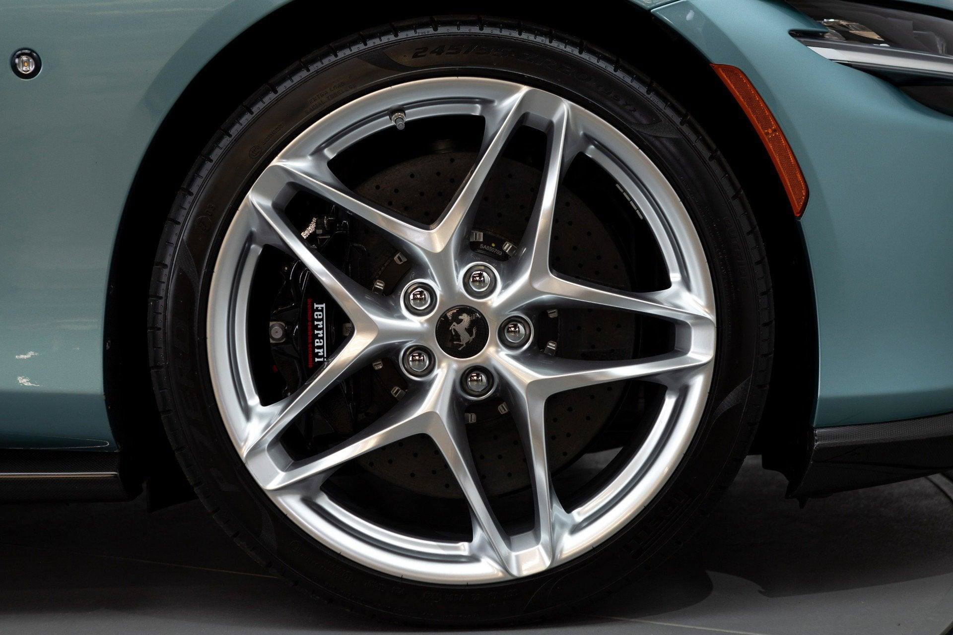 Certified 2024 Ferrari Roma Spider RWD image 25