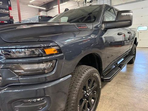 Certified 2025 RAM 2500 Big Horn AWD/4WD image 40