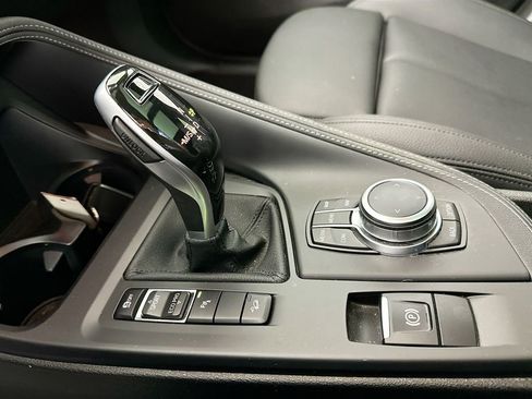 Used 2023 BMW X2 xDrive28i w/ Premium Package 2 AWD/4WD image 17