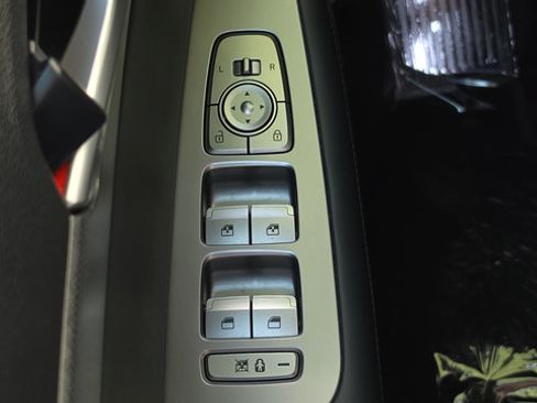 Used 2023 Hyundai Palisade Limited AWD/4WD image 61