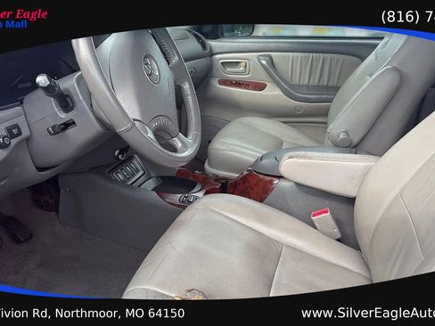 Used 2007 Toyota Sequoia Limited AWD/4WD image 9