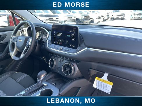 Used 2024 Chevrolet Blazer LT w/ Convenience Package image 27