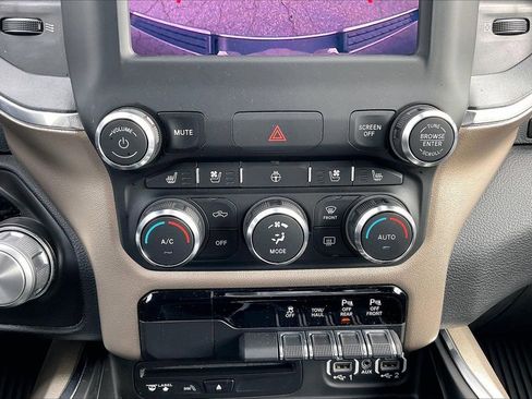 Used 2019 RAM 1500 Laramie image 18