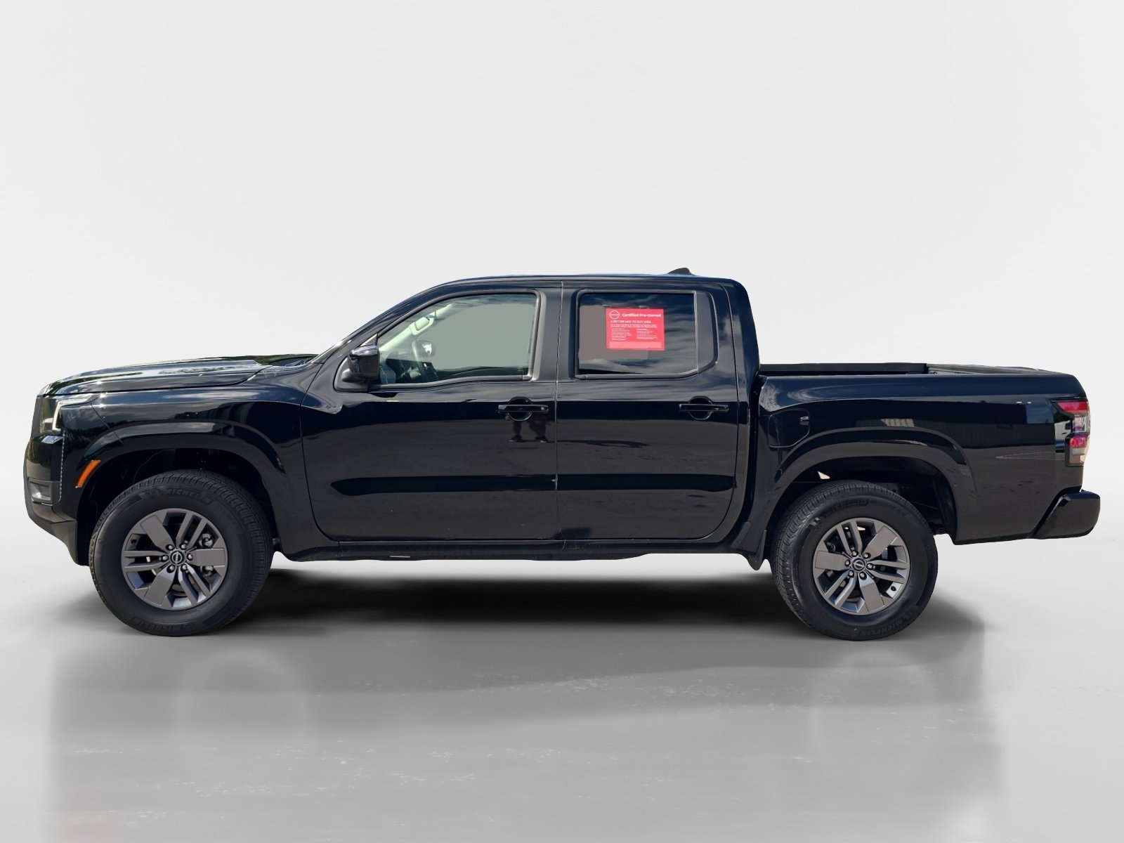 Certified 2025 Nissan Frontier SV AWD/4WD image 2