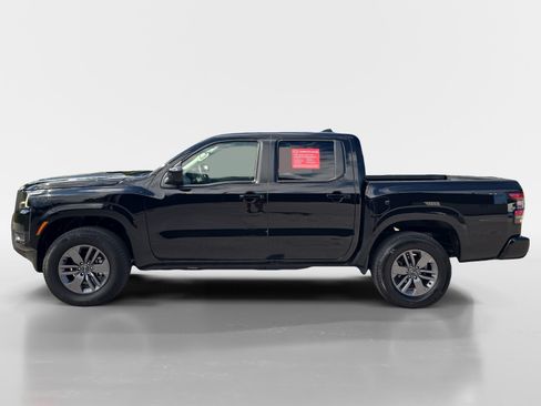 Certified 2025 Nissan Frontier SV AWD/4WD image 2