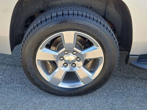 Used 2018 Chevrolet Tahoe LT AWD/4WD image 5