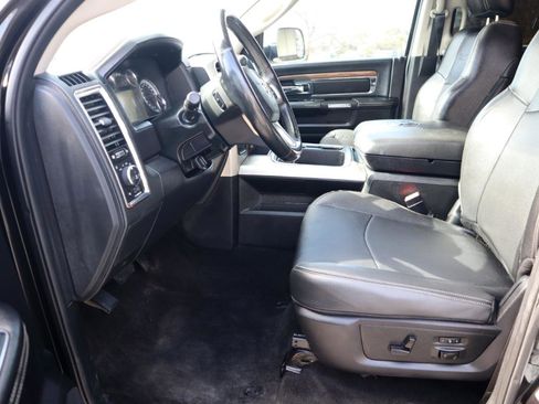 Used 2017 RAM 3500 Laramie image 14