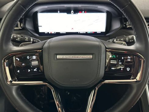 Used 2025 Land Rover Range Rover Velar Dynamic SE image 24