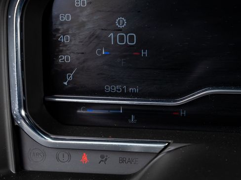 Used 2025 GMC Sierra 2500 AT4 w/ AT4 Premium Plus Package image 20