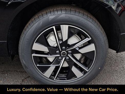 Certified 2026 Volvo XC60 B5 Plus w/ Protection Package Premier AWD/4WD image 6