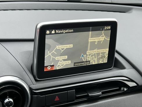 Used 2017 MAZDA MX-5 Miata RF Grand Touring image 18