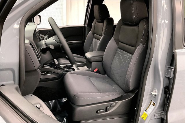 New 2026 Nissan Frontier SV w/ SV Convenience Package RWD image 10
