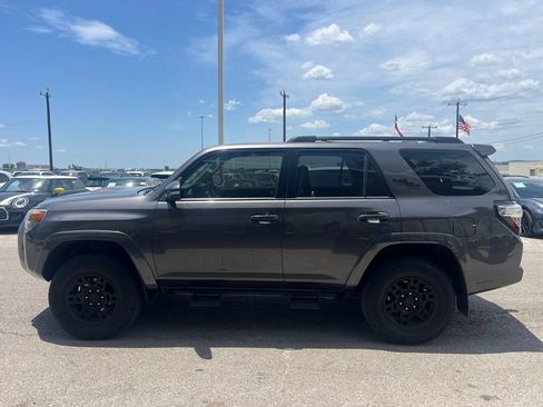 Used 2019 Toyota 4Runner TRD Off-Road Premium AWD/4WD image 4