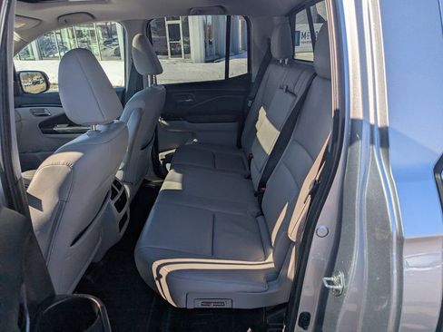 Used 2018 Honda Ridgeline RTL-E image 16