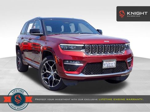Used 2023 Jeep Grand Cherokee Summit AWD/4WD image 1