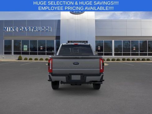 New 2026 Ford F250 XLT w/ XLT Premium Package AWD/4WD image 5