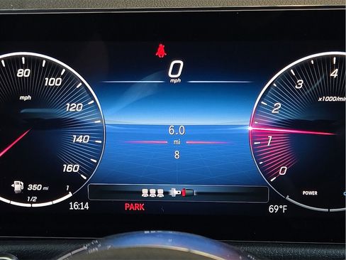 New 2026 Mercedes-Benz GLB 250 image 24