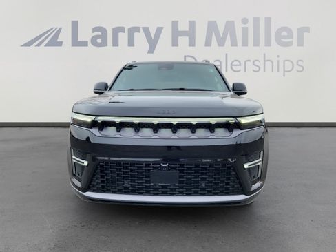 New 2026 Jeep Grand Wagoneer Limited image 8