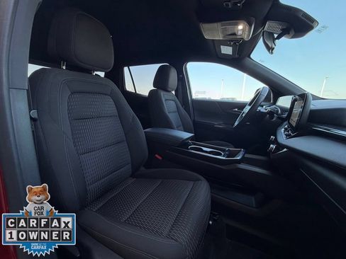 Used 2025 Chevrolet Equinox LT w/ LPO, Floor Liner Package FWD image 24