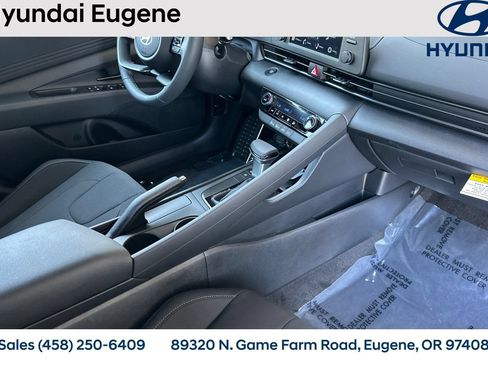 New 2026 Hyundai Elantra Sport FWD image 17