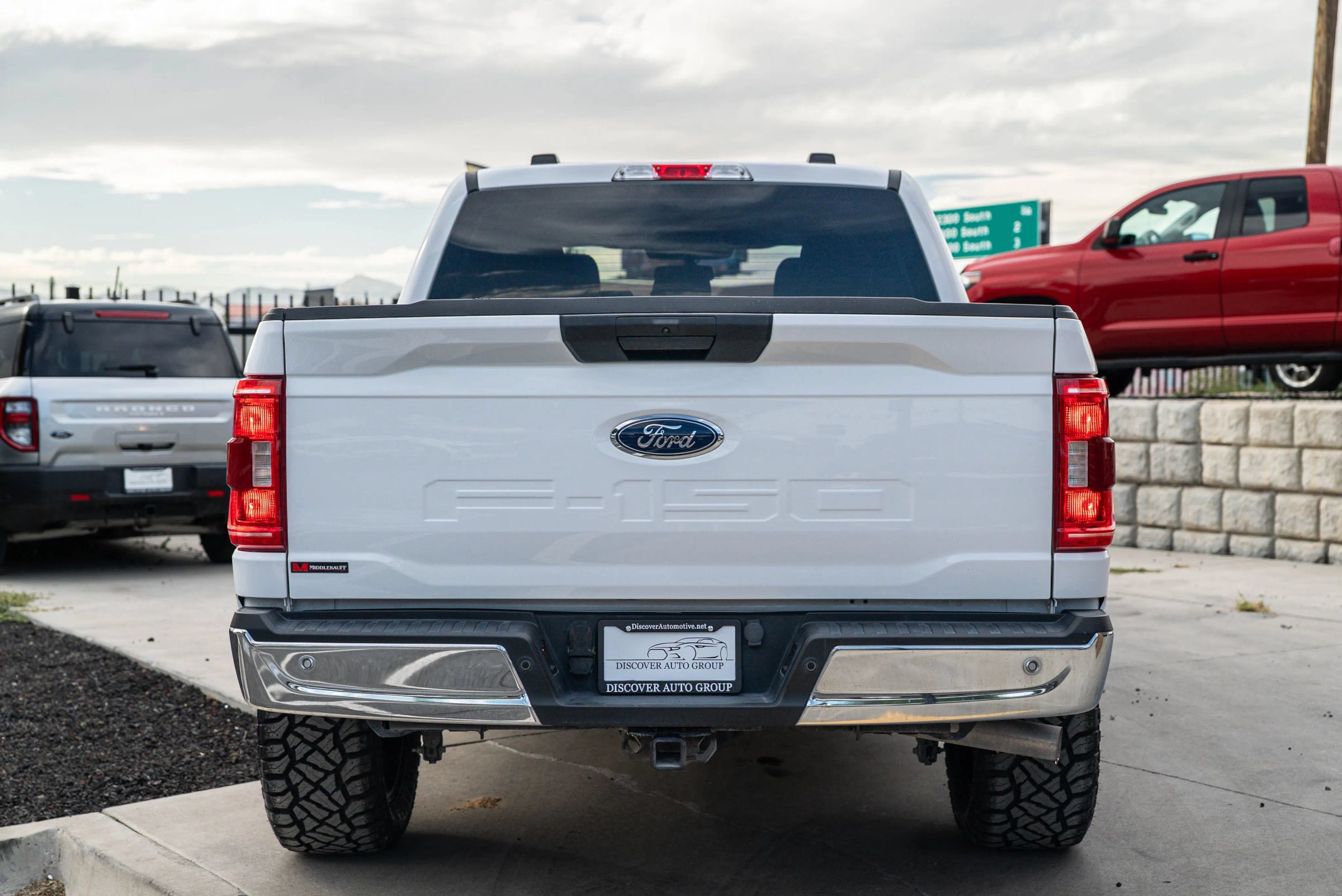 Used 2022 Ford F150 XLT w/ Equipment Group 301A Mid AWD/4WD image 6