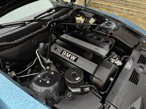 Used 2003 BMW Z4 2.5i image 45