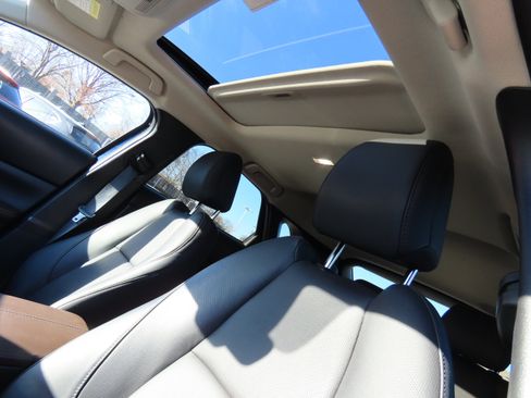 Certified 2025 MAZDA CX-30 2.5 Turbo w/ Premium Package image 40