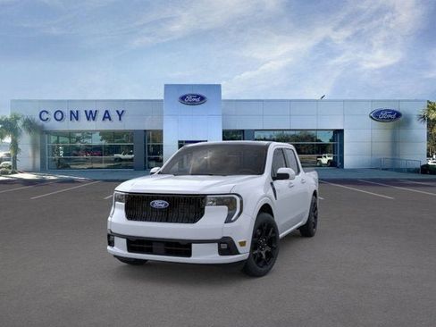 New 2026 Ford Maverick Lobo image 2