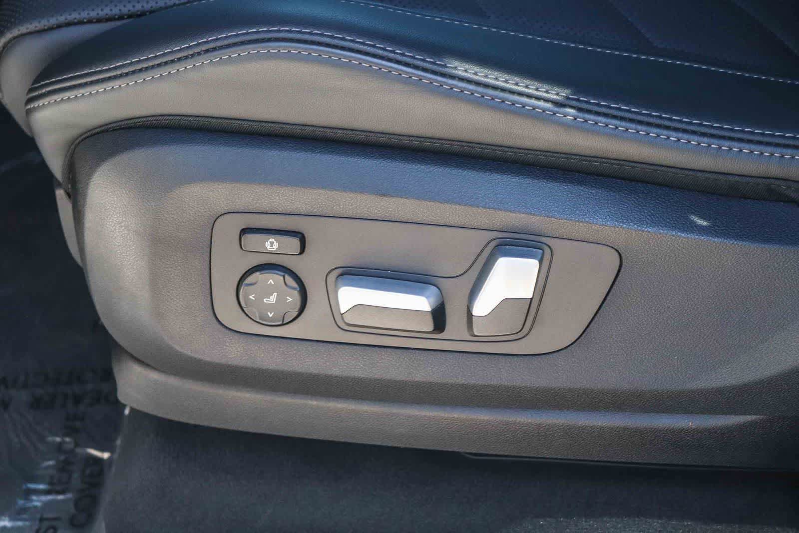 Used 2026 BMW X5 sDrive40i w/ Parking Assistance Package RWD image 22