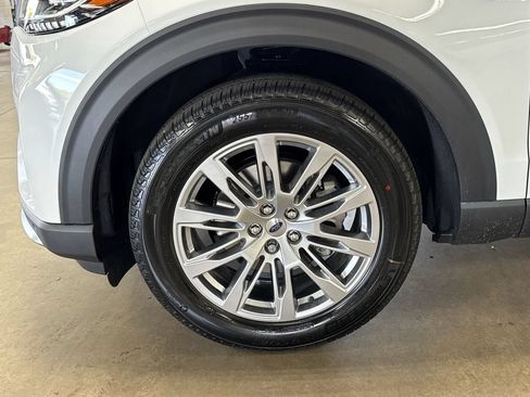 New 2026 Ford Explorer Platinum w/ LUX Leather Package AWD/4WD image 34