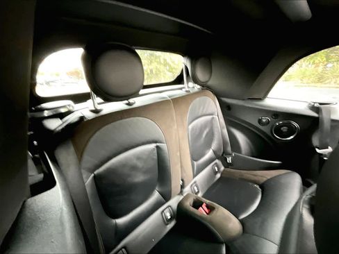 Used 2021 MINI Cooper S w/ Driver Assistance Package image 19