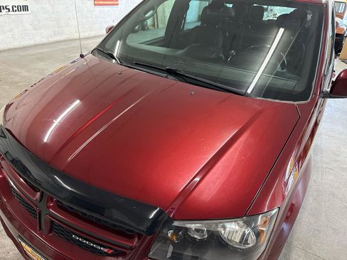 Used 2019 Dodge Grand Caravan GT image 97