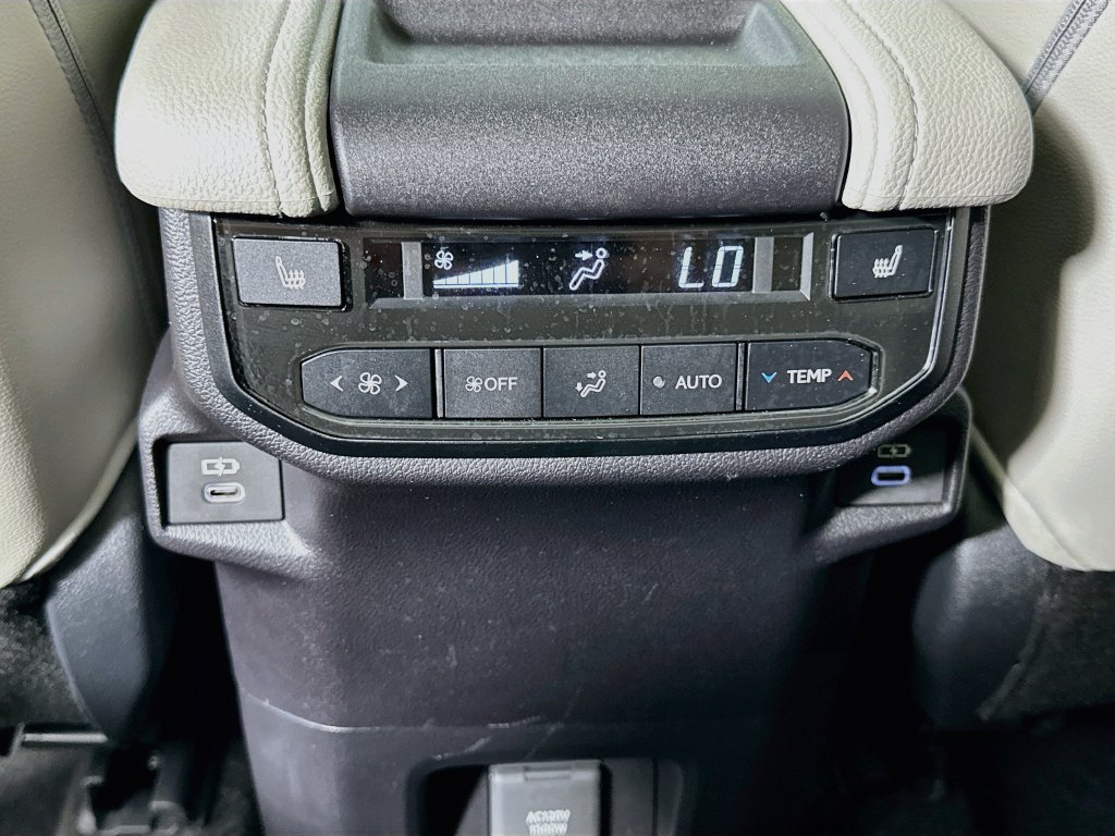 Certified 2026 Toyota Grand Highlander AWD Hybrid image 26