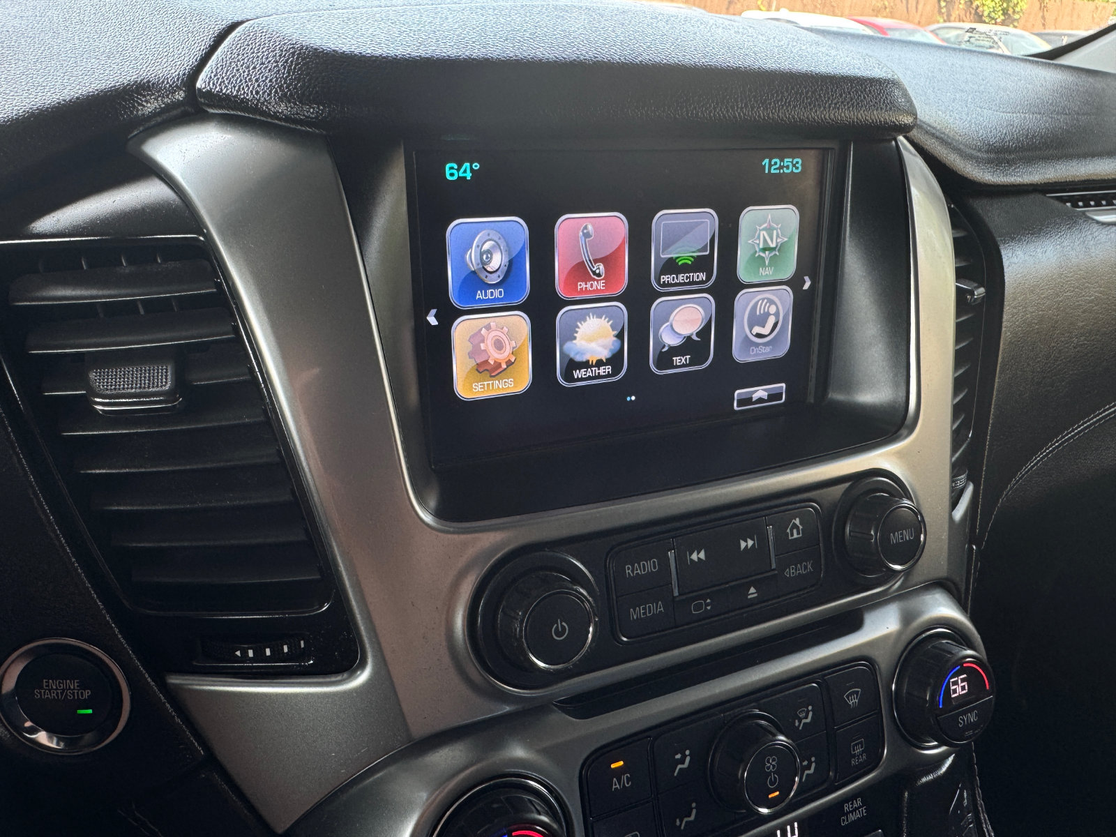 Used 2018 Chevrolet Suburban Premier RWD image 26