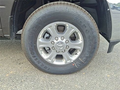 New 2025 RAM 2500 Big Horn w/ Safety Group image 12