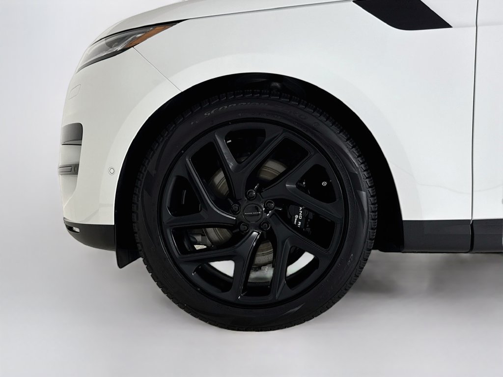 Used 2026 Land Rover Range Rover Sport SE AWD/4WD image 26