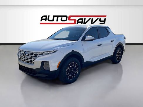 Used 2024 Hyundai Santa Cruz SEL FWD image 3