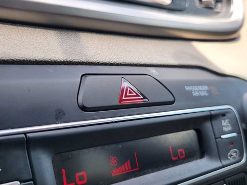 Used 2020 Kia Sorento S FWD image 20