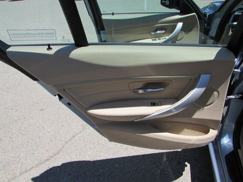 Used 2013 BMW 328i Sedan RWD image 19