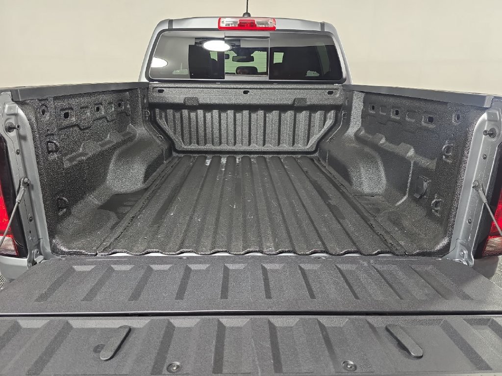 Used 2026 Chevrolet Colorado LT w/ LT Convenience Package AWD/4WD image 30