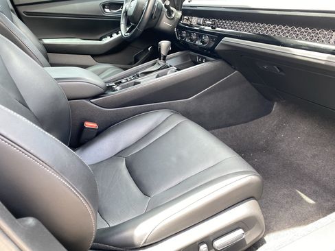 Used 2024 Honda Accord EX-L image 13