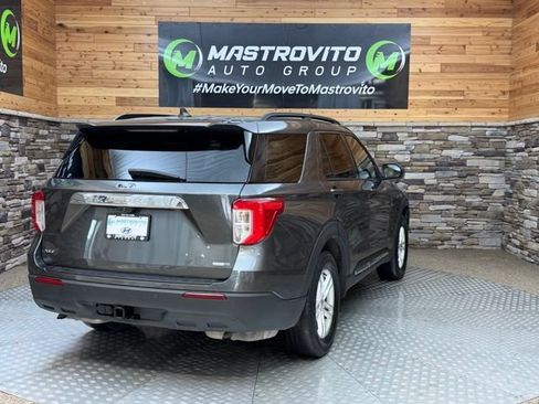 Used 2020 Ford Explorer XLT w/ Comfort Package AWD/4WD image 9
