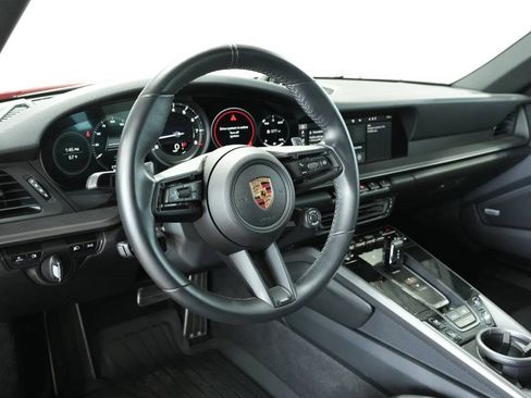 Used 2020 Porsche 911 Carrera S image 4