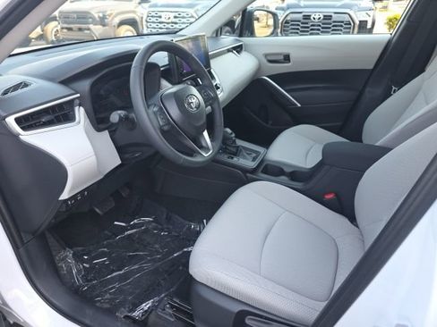 New 2026 Toyota Corolla Cross LE image 7
