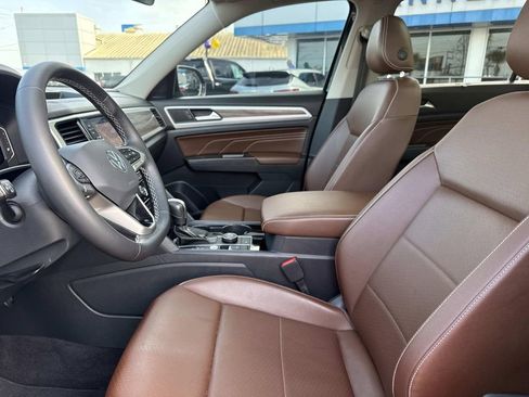 Used 2022 Volkswagen Atlas SEL image 17