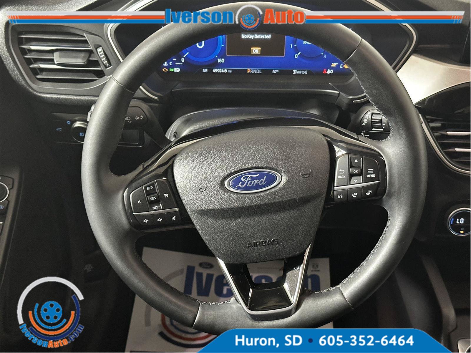 Used 2021 Ford Escape SEL w/ Technology Package AWD/4WD image 15