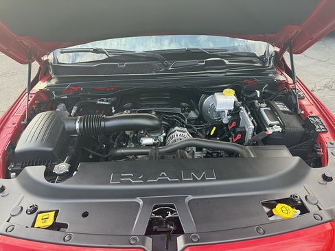 Certified 2022 RAM 1500 Big Horn image 10